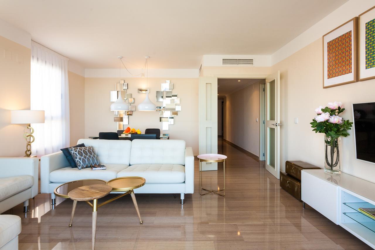 Apartup Green Opera Views Valencia Exterior photo